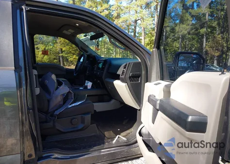 2017 Ford F-150 Xl z USA, uszkodzony, nr VIN 1FTEX1CPXHFC57417